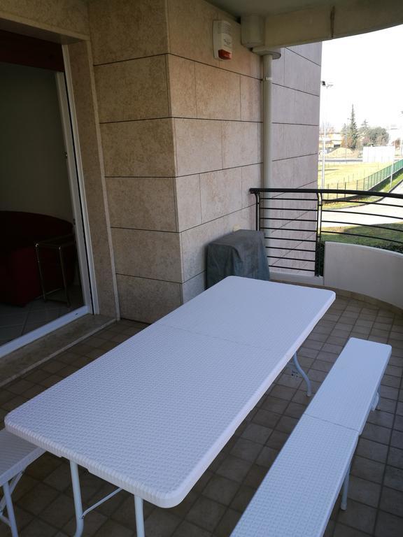 Aurora Park Apartment
