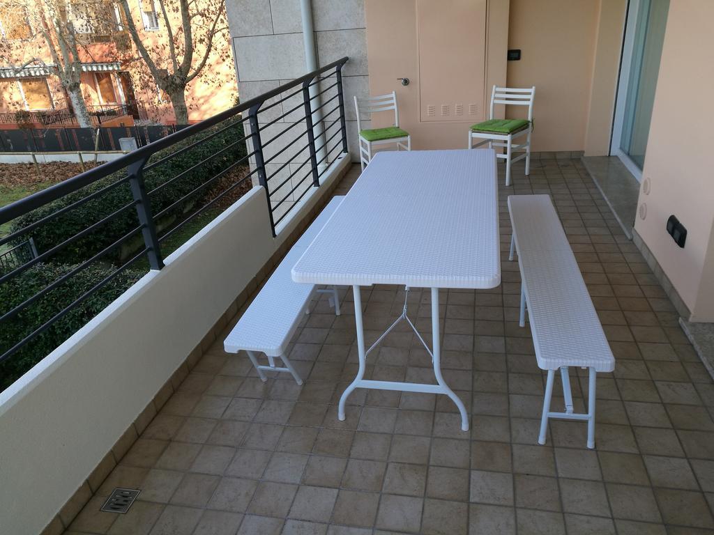 Aurora Park Apartment *