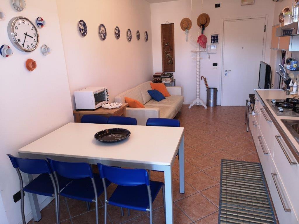 Aurora Park Apartment *